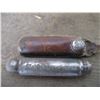 Image 2 : Schrader Vintage Tire Pressure Guage With Leather Pouch