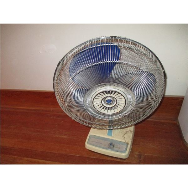 Electrohome 3 Speed Oscillating Fan