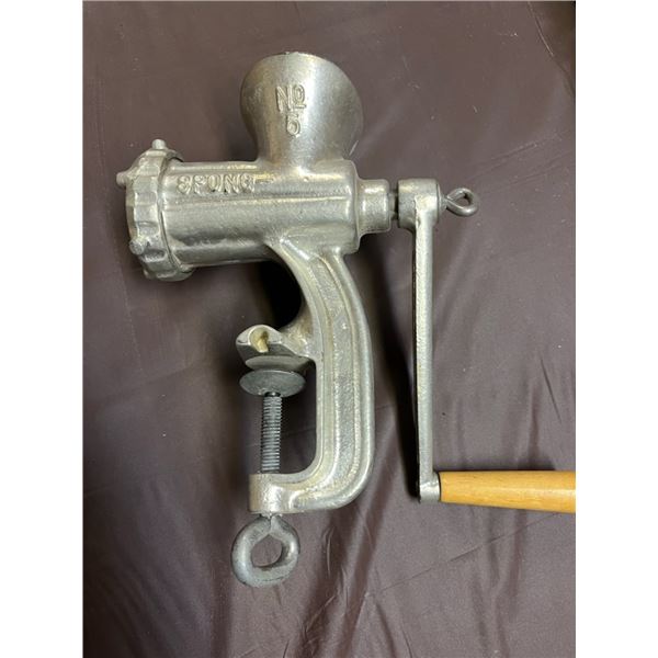 Meat Grinders & Beater