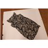 Image 2 : (17) Articles of Clothing - Slacks - Shorts - Blouses (various sizes - 16 - 18 - xl - xxl)