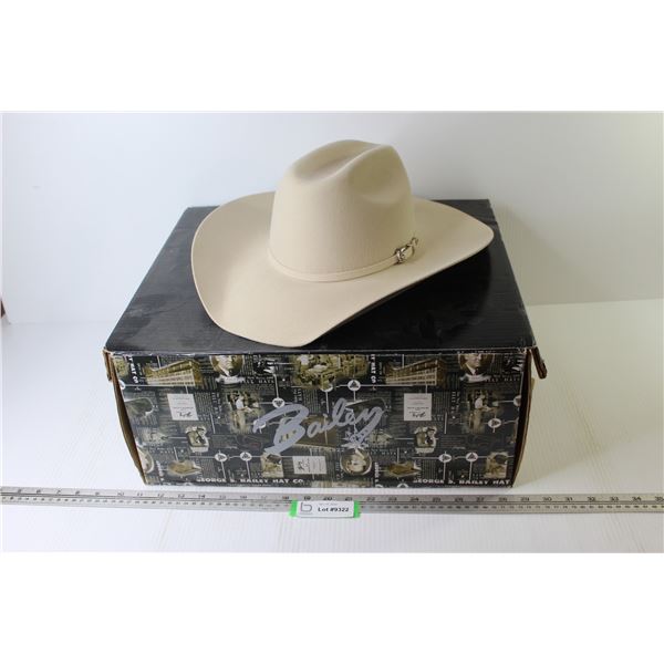 Bailey Cowboy Hat in Box (size 7 1/4 )