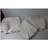 Image 3 : Bed Linens - Queen Size