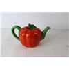 Image 2 : Vintage Tomato Tea Pot