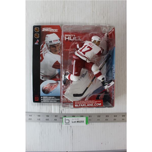 NHL Action Figure - Brett Hull, Detroit Red Wings, Sealed