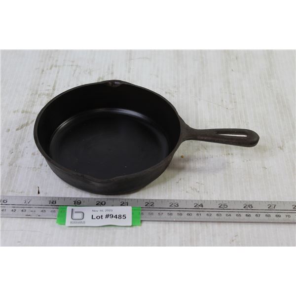 Cast Iron - 6 1/2" Frying Pan