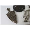 Image 5 : (4) Vintage Trivets