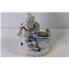 Image 8 : Ceramic Music Box (cat in a box - working) - Ceramic Pen Holder - Musical Figurine (base needs glue)