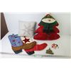 Image 1 : (2) Cowboy Boot Stockings - (2) Cushions - (2) Decorations