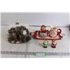 Image 1 : Santa Claus and Mrs. Claus Cream and Sugar Set, Santa Salt and Pepper Shakers, Snowy Cabin Decoratio