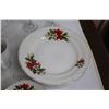 Image 9 : (29) Pieces of Christmas-Themed Dishware