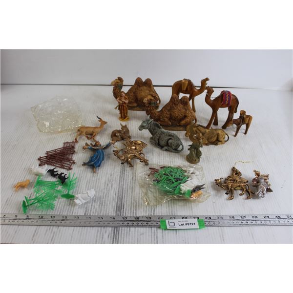 (10+) Nativity Scene Pieces