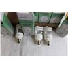 Image 3 : (17) Extra Value Compact Fluorescent Lightbulbs