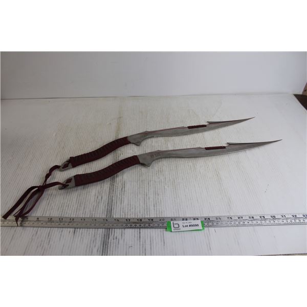 26.5" Final Fantasy XIII Cosplay Decorative Sword Set