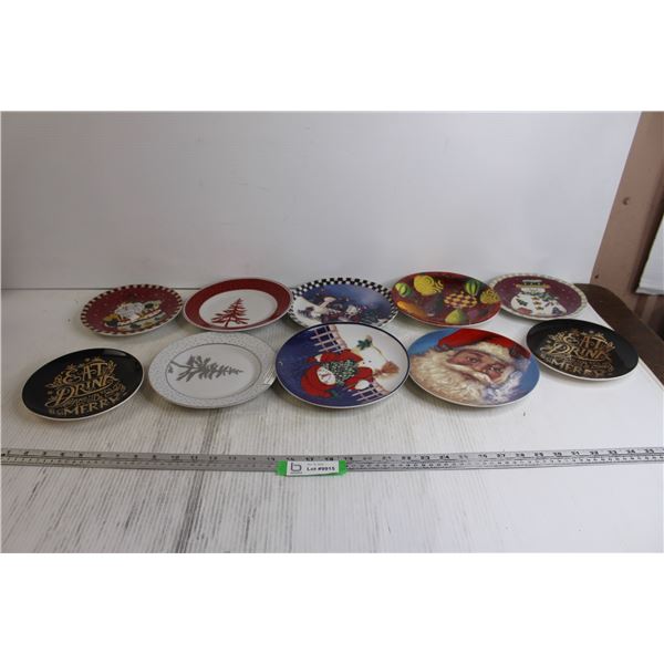 (10) Christmas Plates