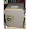 FIRE PROOF SAFE L13"X W14.5"X H16.5"