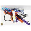 Image 1 : 10 MEDIUM DOG LEASHES ASST. COLORS