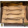 Image 1 : WOOD SPINDLES- 12" X 16
