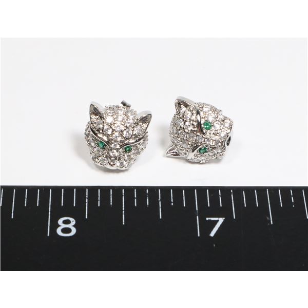 NEW RHINESTONE GREEN EYED LEOPARD STUD