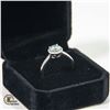 Image 2 : 1.0 CARAT CENTER MOISSANITE WITH HALO SURROUND