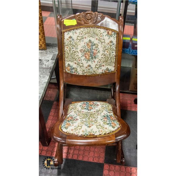 ANTIQUE WOOD FOLDING ROCKING CHAIR