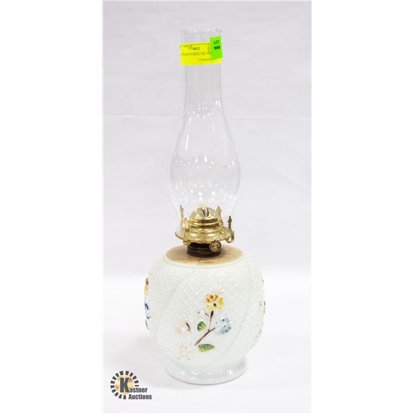 17.5"T WHITE FLORAL OIL LAMP