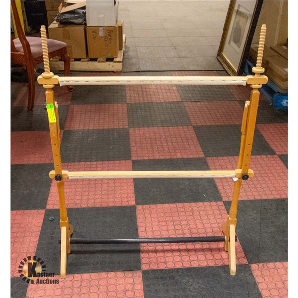 WOODEN YARN WEAVIING STAND