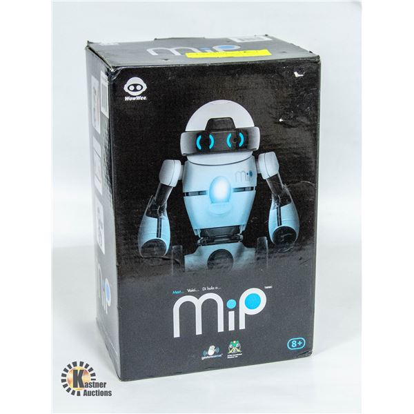 NEW WOWWEE MIP ROBOT