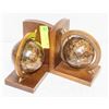 Image 1 : SET OF WOODEN GLOBE BOOKENDS