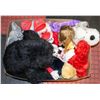 Image 1 : BOX WITH STUFFED TOYS INCL. LARGE GORILLA,