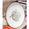 Image 1 : VINTAGE EXPLOSION PROOF PORCELAIN WAREHOUSE LIGHT