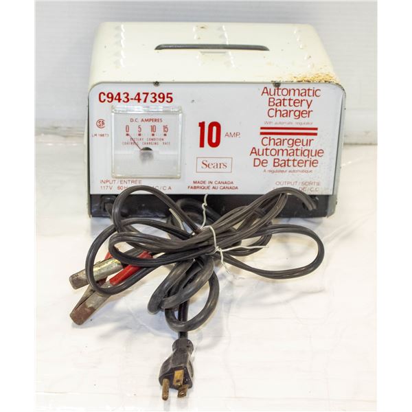 VINTAGE SEARS BATTERY CHARGER UNTESTED