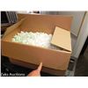 Image 1 : BOX FULL OF PACKING PEANUTS LOT 2