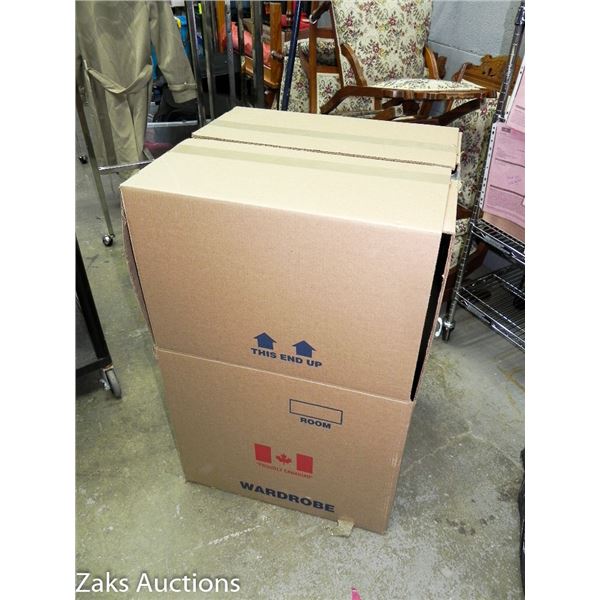 MOVING WARDROBEBOX WITH LADIES CLOTHING