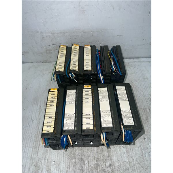 Lot of (10) Siemens #6ES7 322-1BF01-0AA0 Modules