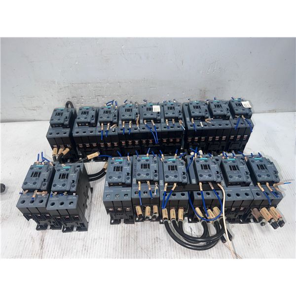 Lot of (17) Siemens #3RT2037-1NB30 Contactors