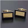 Image 6 : 14K Yellow Gold Rectangular Cut Black Onyx Florentine Finish Swivel Cuff Links