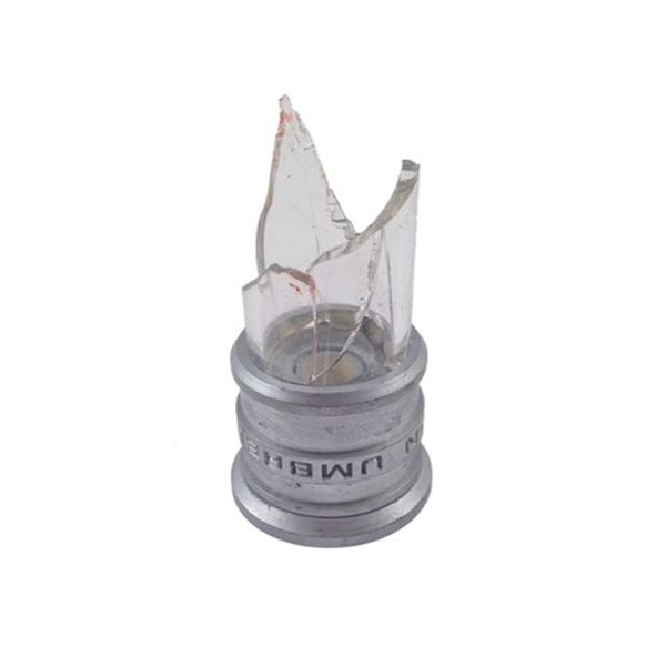 Resident Evil: The Final Chapter Dr. Isaacs (Iain Glen) Vial Movie Props