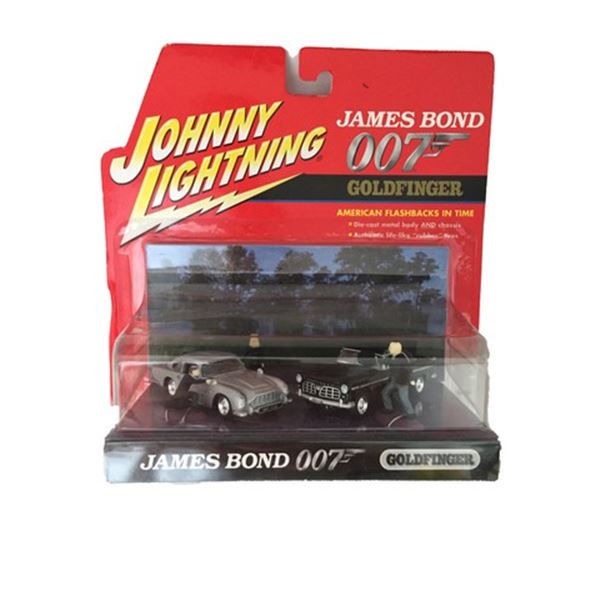 James Bond 007 Goldfinger American Flashbacks in Time Collectible Car Scene