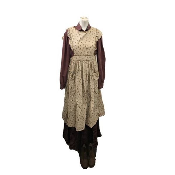 The Hateful Eight Gemma (Belinda Owino) Movie Costumes