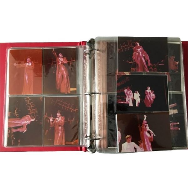 Liza Minelli Photo Book Memorabilia