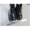 Image 1 : Black boots size 9 New
