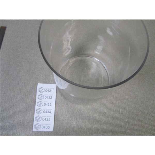 Clear glass cylinder vase