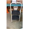 Image 2 : COSCO STEP STOOL