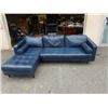 Image 1 : MODERN LEATHER 2 PIECE SECTIONAL SOFA