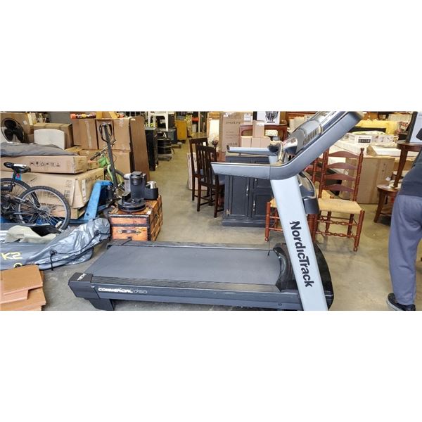 NORDIC TRACK COMMERCIAL 1750 FOLDING TREADMILL, WORKING, IN GOOD USED CONDITION, MISSING ONE PLASTIC