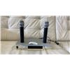 Image 2 : MARTIN RANGER WIRELESS KARAOKE MICROPHONE SYSTEM