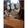 Image 2 : ANTIQUE OAK 3 DRAWER DRESSER WITH MIRROR