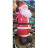 Image 8 : 10FT INFLATABLE SANTA CLAUS