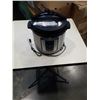 Image 1 : INSIGNIA 6QT PRESSURE COOKER   - RETAIL $149