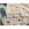 Image 2 : 650metres HEAVY CREPE & CHIFFON EMBROIDERED MATERIAL WITH GEOMETRIC PATTERN MATCHING MATERIAL (60"W)